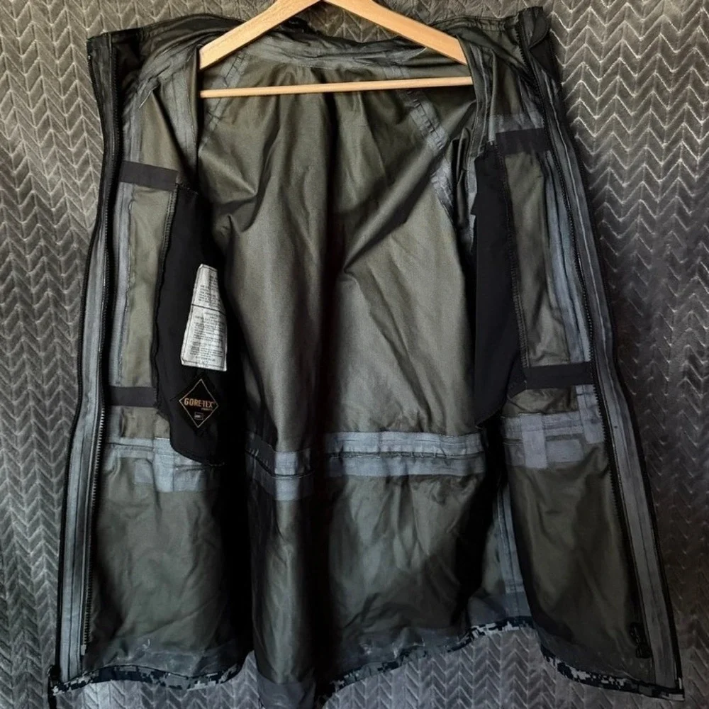 US NAVY NWU GORE TEX COLD WEATHER DIGITAL CAMOUFLAGE PARKA